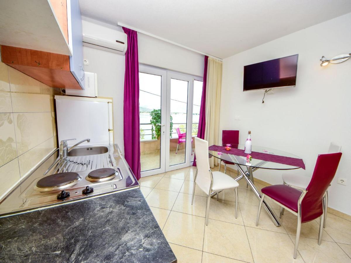 Apartment Vinka-2 By Interhome Trogir Eksteriør bilde